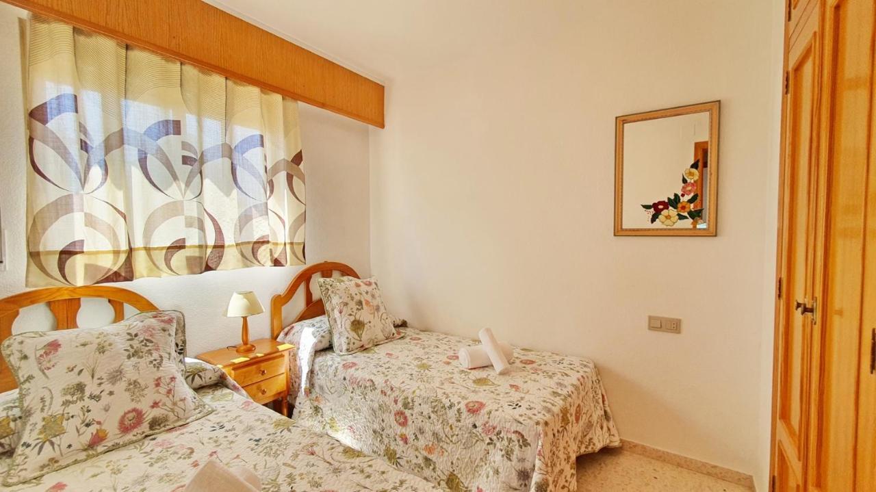 Jardines Gandia- Solo Familias Apartment Playa de Gandia Exterior photo